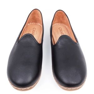 Charix Women’s NEW Black flats size 40 (9.25)
